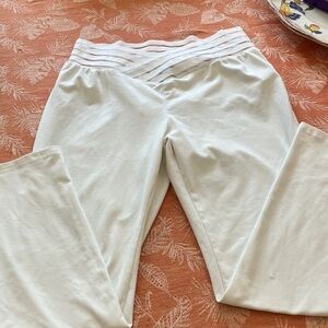 SHEIN White Leggings